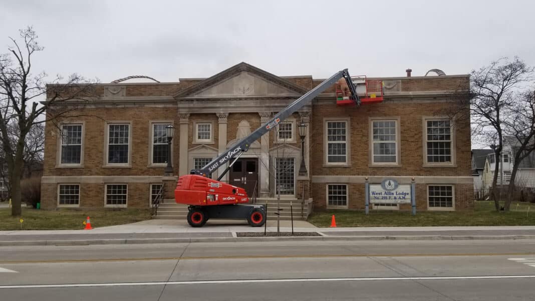 RE-WROI Former Masonic Temple on National Avenue in West Allis.