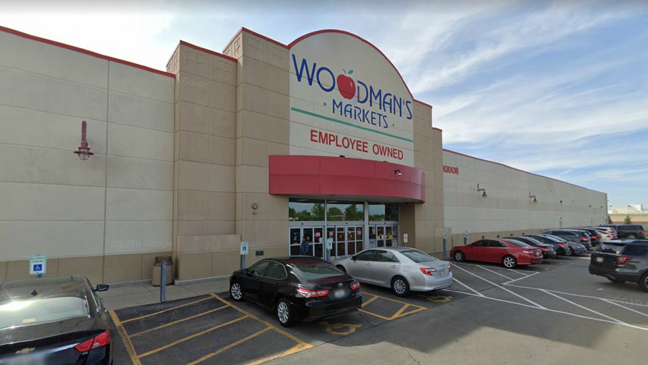 Woodman’s Markets adding robots to monitor inventory on its store shelves