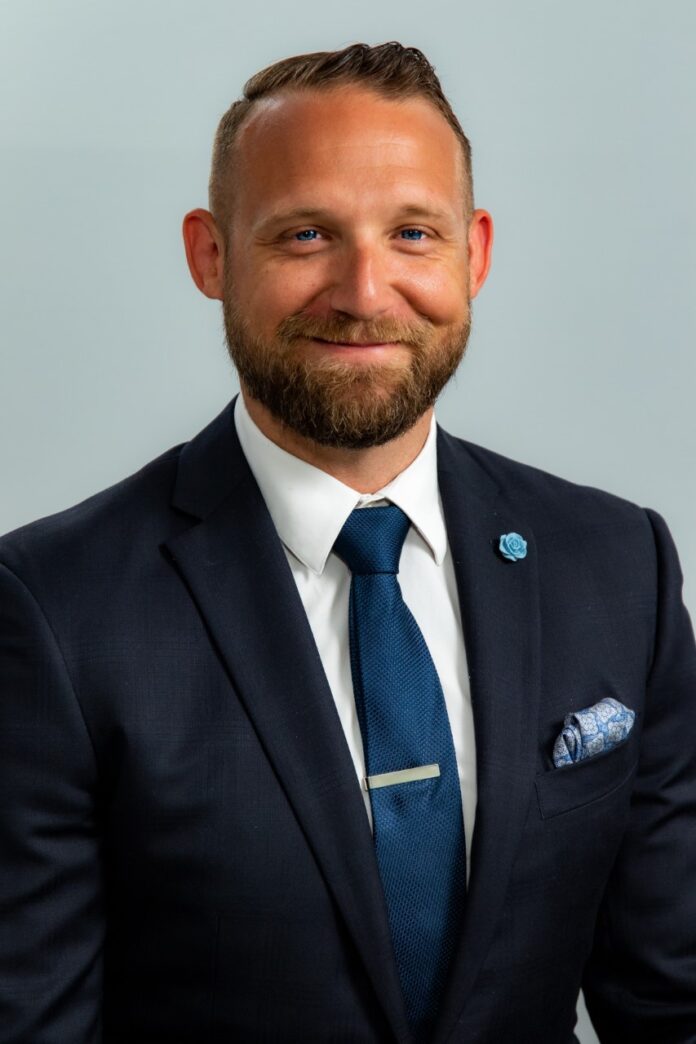 Dan-Newberry-headshot