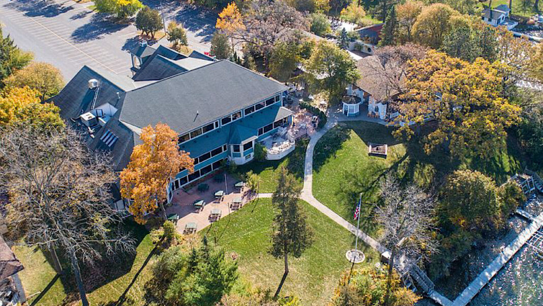 1807 Nagawicka Road-Zillow