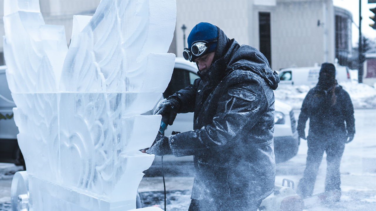 In focus: Downtown ice sculptures - Vimarsana News